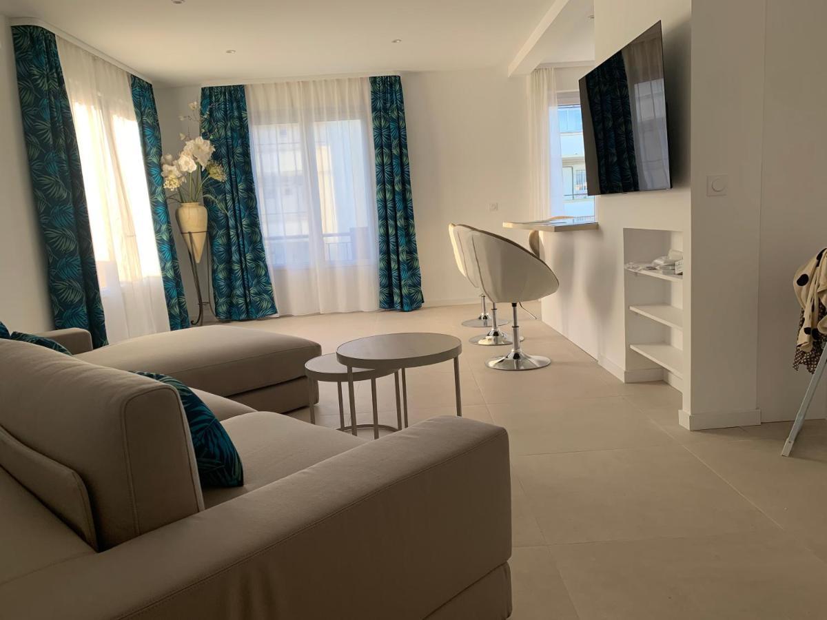 Ferienwohnung Douceurs Des Iles Fréjus Exterior foto